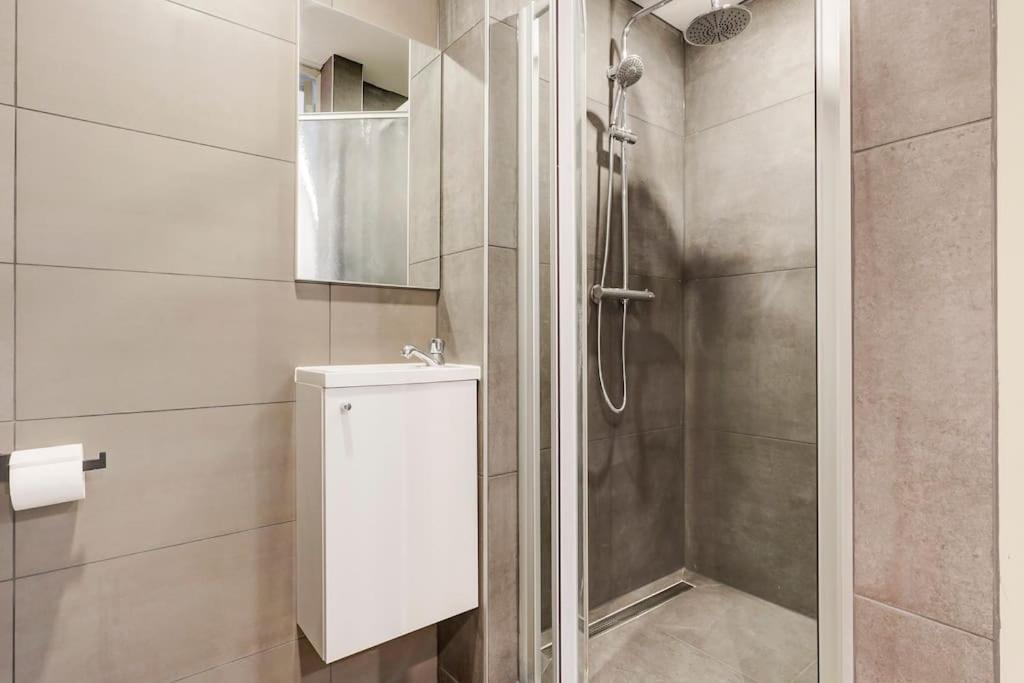 Prachtig Appartement In Hartje Sneek Exteriér fotografie