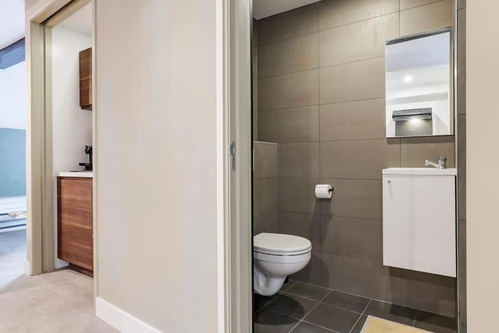 Prachtig Appartement In Hartje Sneek Exteriér fotografie